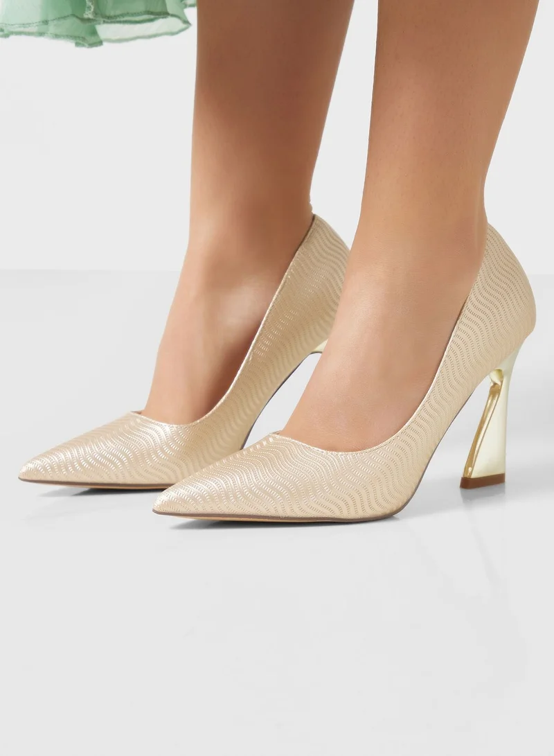 ELLA Curved Heel Pointed Pump