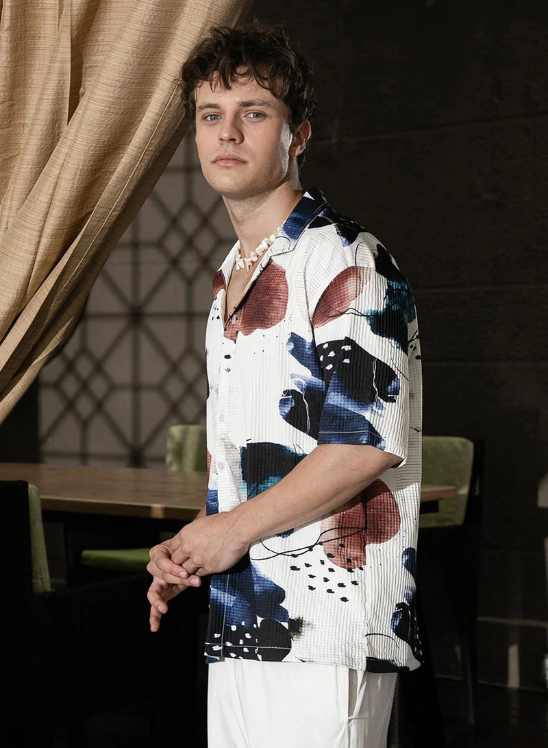 Campus Sutra Men's Daisy White Abstract Blob Oversized Shirt