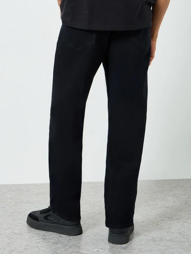 Styli  Styli Men Relaxed Fit Jeans with Drawstring for Men | Best Price UAE
