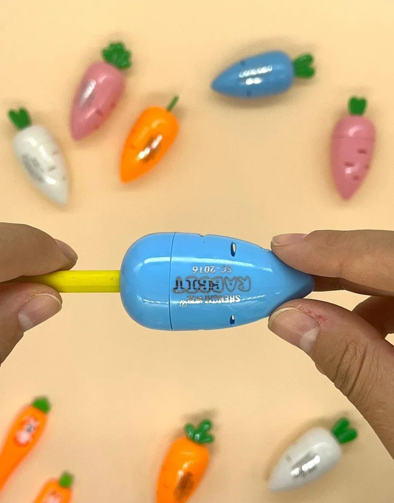 كاغيت جيمي دوكان Blue Carrot Pencil Sharpener / Pencil Sharpener