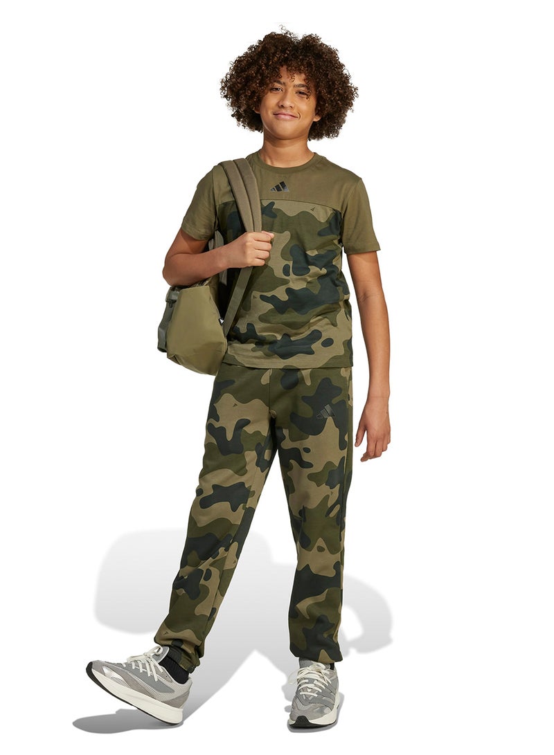 adidas بنطلون صوف أساسي موسمي مموه للشباب - Image 5