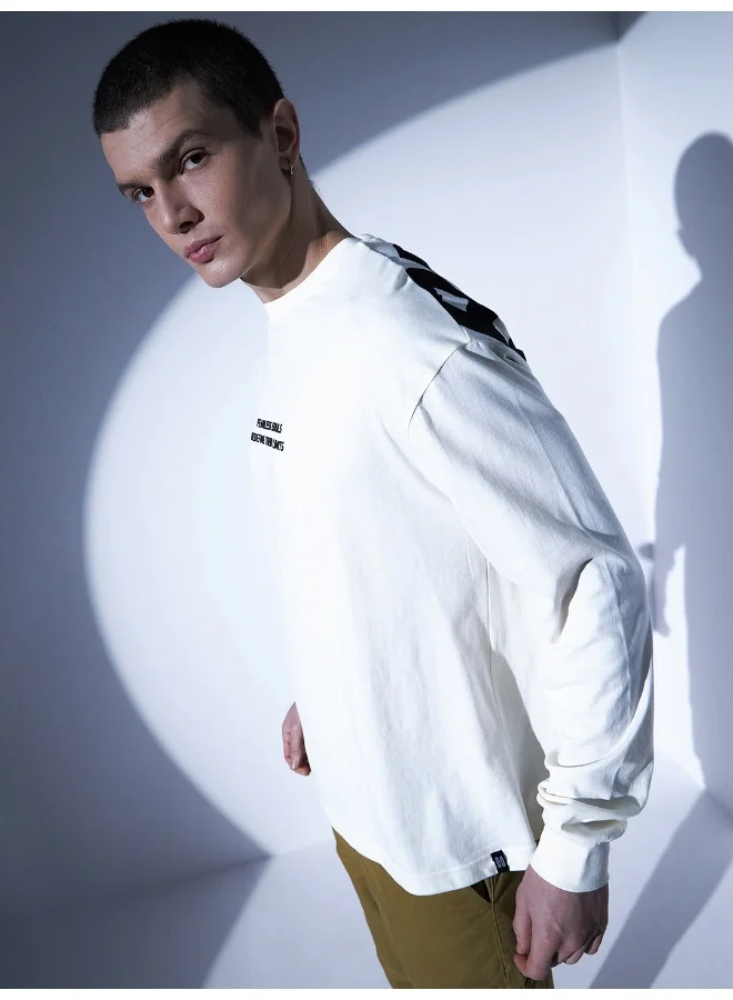 Hubberholme Men's White T-shirts - Classic and Versatile for Everyday Wear