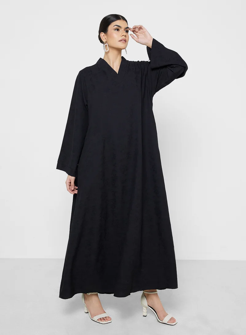 خزانة Textured Abaya With Sheila
