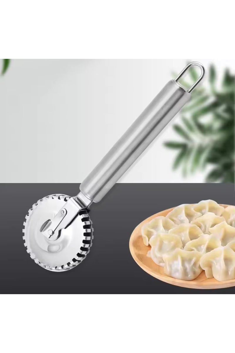 قطعة واحدة من قطاعة الرافيولي الجديدة ذات العجلة المصنوعة من الفولاذ المقاوم للصدأ، مثالية للتقطيع والإغلاق والضغط.