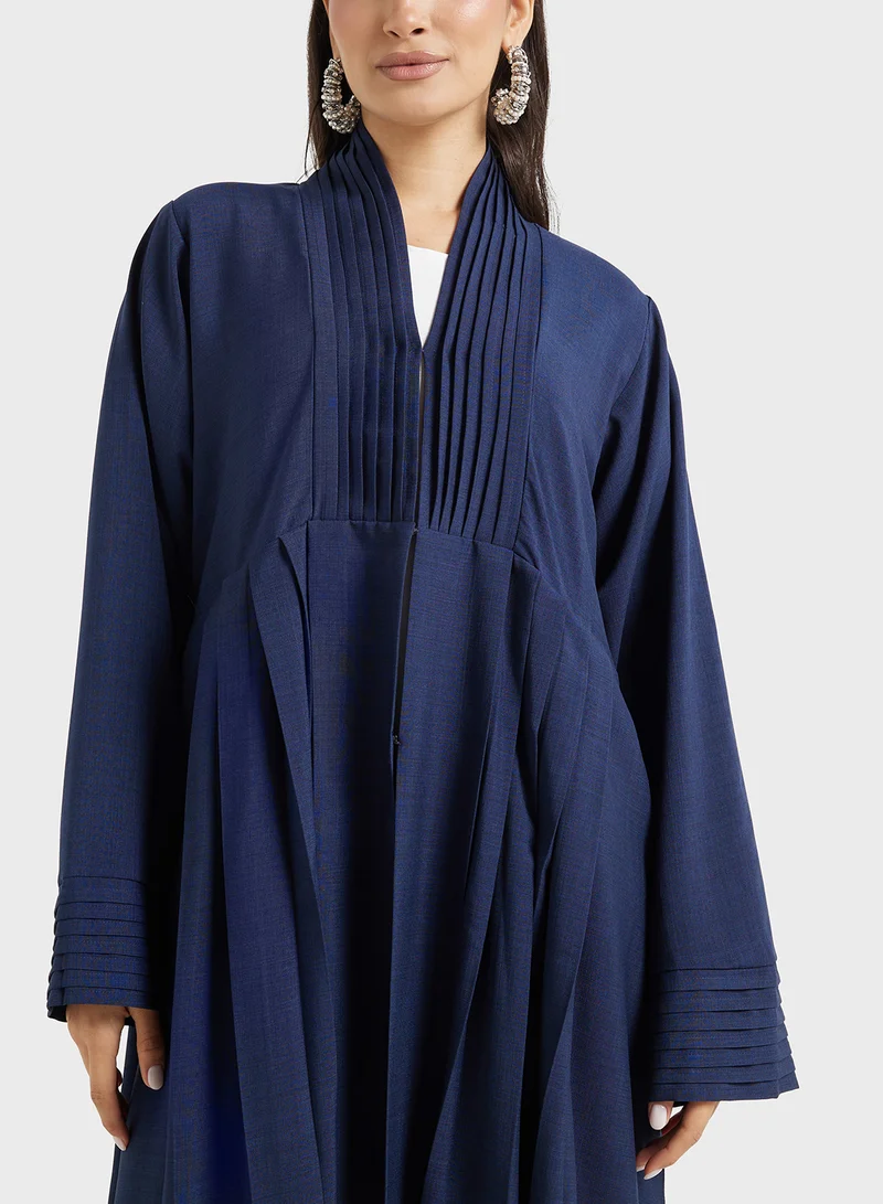 hayas closet V-Neck Flared Sleeve Abaya