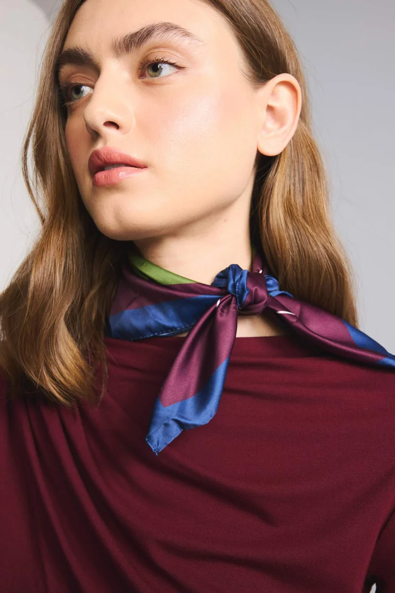 ديفاكتو Woman Striped Satin Foulard