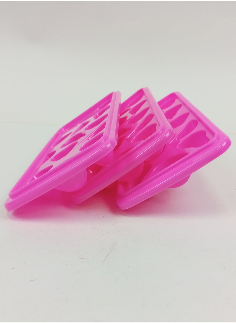 MtjrNet - 3 Piece Ice Cubes Trays Mold -14 Large Size Cubes - Random Color - Image 1
