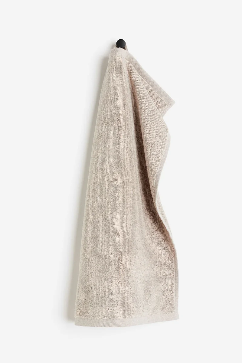 اتش اند ام منشفة من نسيج تيري