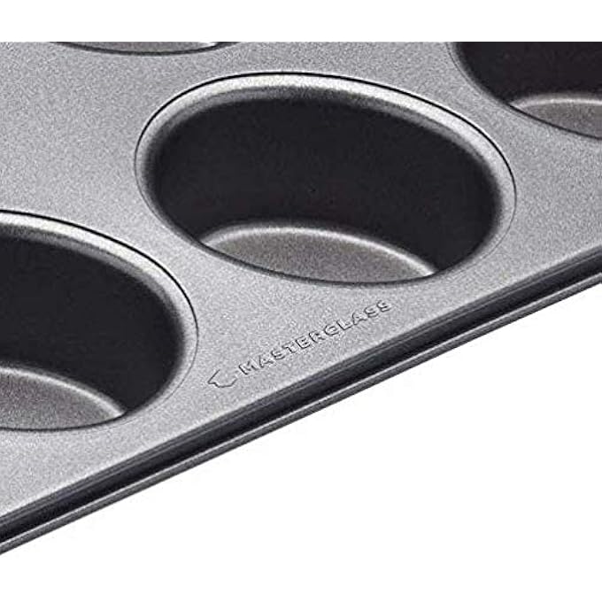 MASTERCLASS NonStick Twelve Hole Friand Pan 35X27Cm Sleeved - Image 3