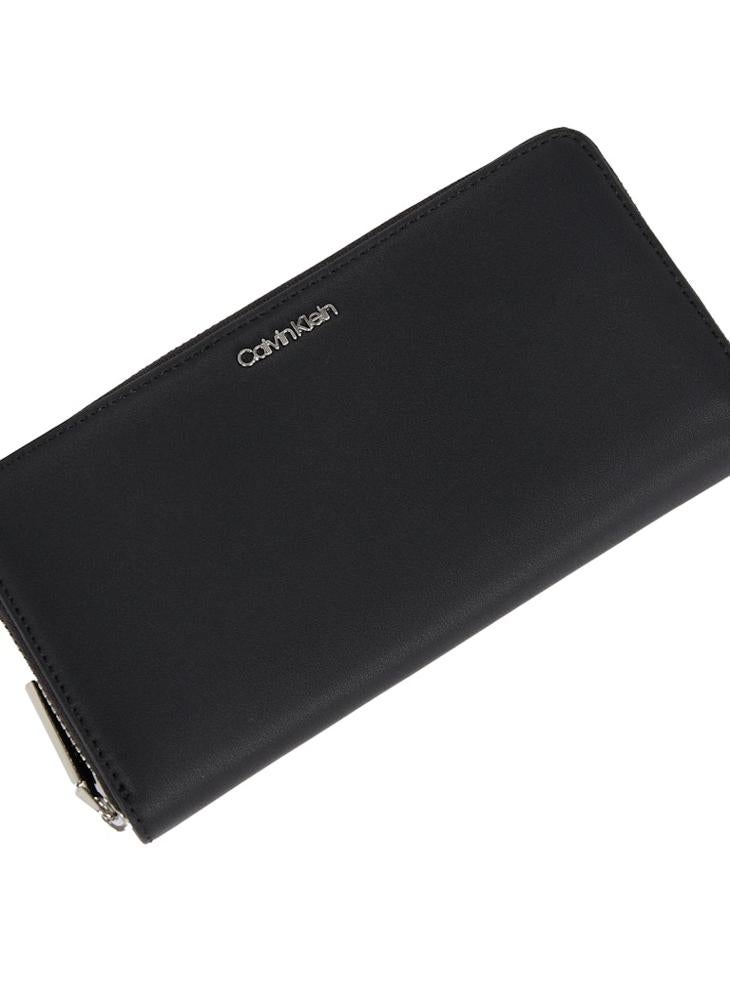 CALVIN KLEIN - ZIP WALLET - Image 1