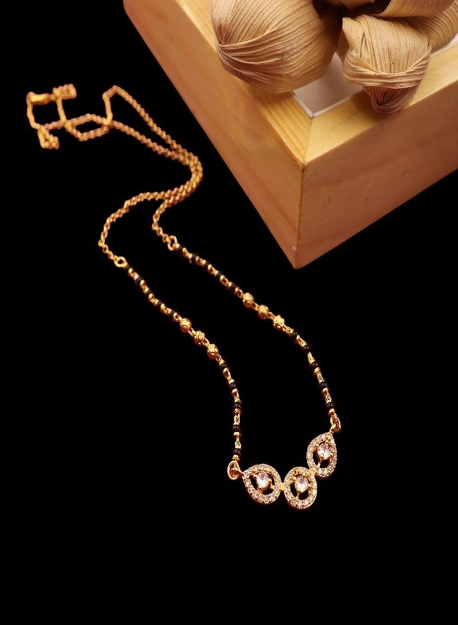 قلادة مانجالسوترا تقليدية من AAIKU، خرز أسود مع قلادة كريستال، طول السلسلة 45 سم، طلاء ذهبي عتيق (M1779) - Image 2