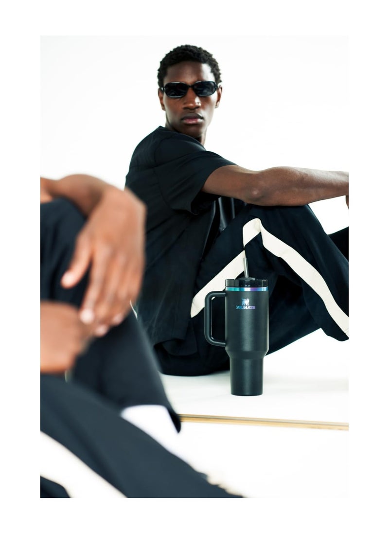 STANLEY Quencher H2.0 Reusable Tumbler 40oz - Extra Large Stainless Steel Cup with Advanced FlowState Rotating Lid Featuring Sip, Straw, and Full-Cover Modes - Double-Wall Vacuum Insulation for Cold Retention up to 2 Days - Eco-Friendly, BPA-Free, Travel-Ready Hydration with Foldable Handle - Sleek Black Chroma Finish