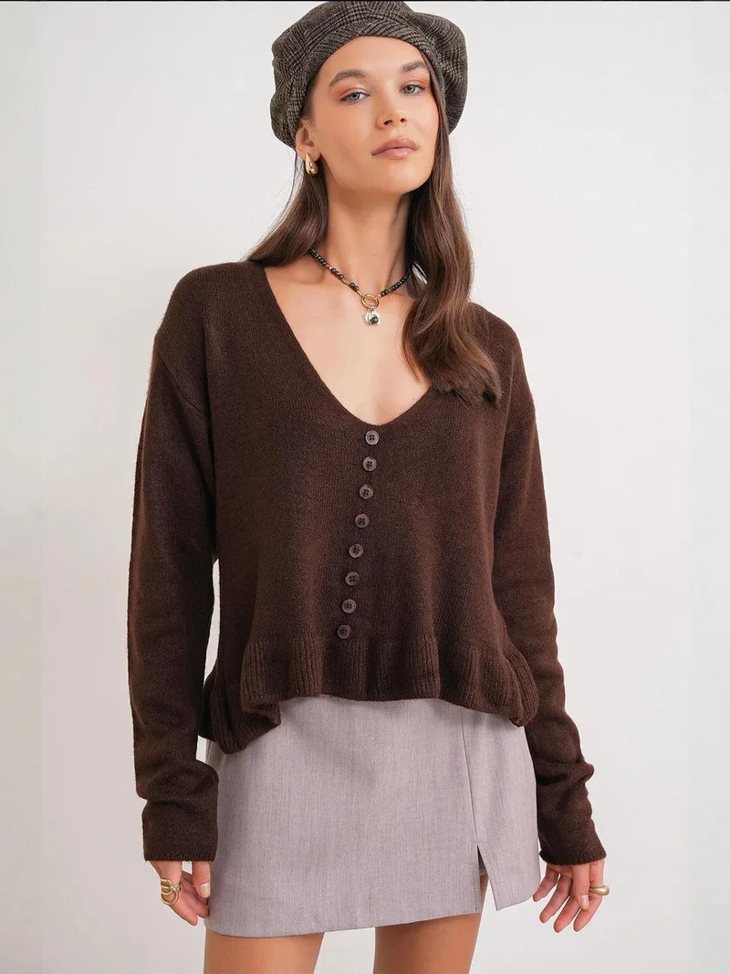 MixRay Mixray Lightweight V-Neck Knit Top with Button Detail