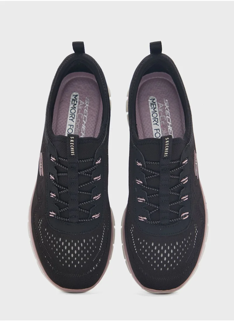 SKECHERS Luminate