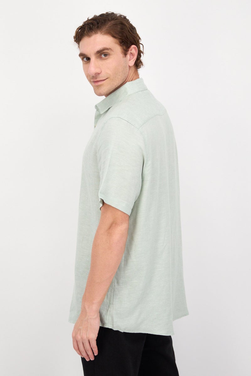 Cabana قميص رجالي عادي بقصة مريحة بأكمام قصيرة، أخضر فاتح - Image 2