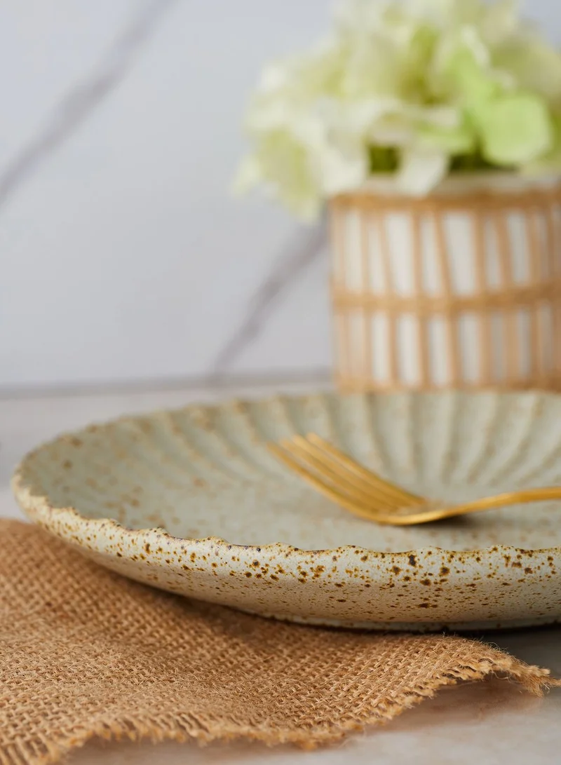 AURORA Scallop Design Plate