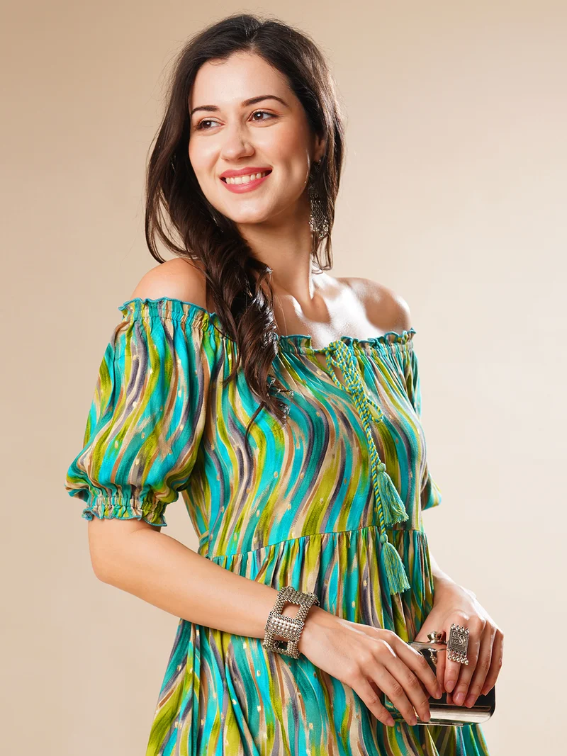 جلو باص فستان جلوبس نسائي بأكمام منفوشة وكتف مكشوف