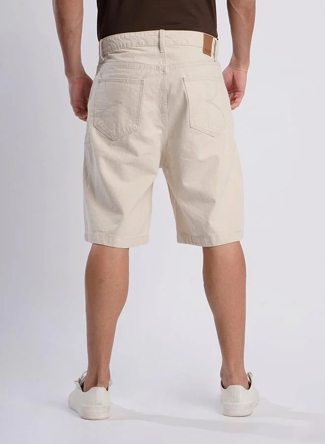 ستايلي Men Off White Relaxed Fit Denim Shorts By Bene Kleed