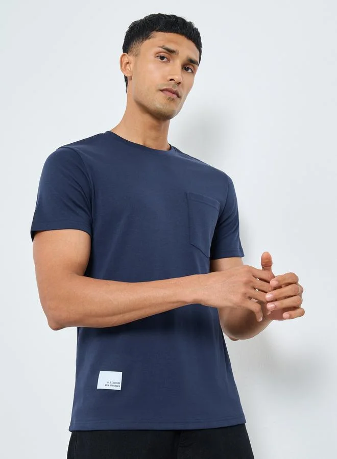 Styli Navy Blue Solid Crew Neck T-Shirt