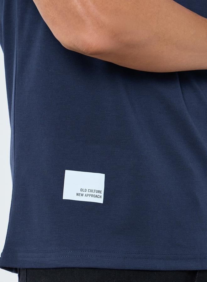 Styli Navy Blue Solid Crew Neck T-Shirt - Image 3