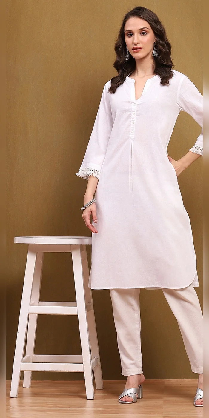 Women White Cotton Blend Solid Straight Kurta