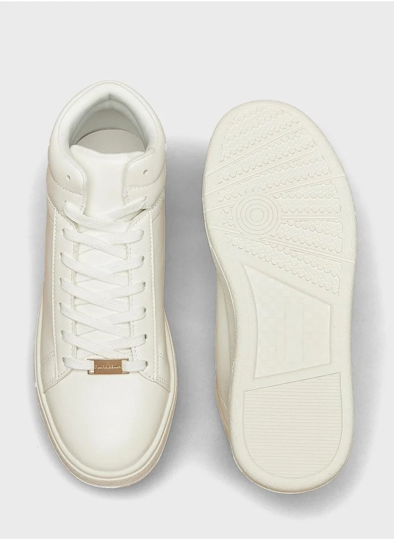 شو اكسبرس Lace Up High Top Sneakers