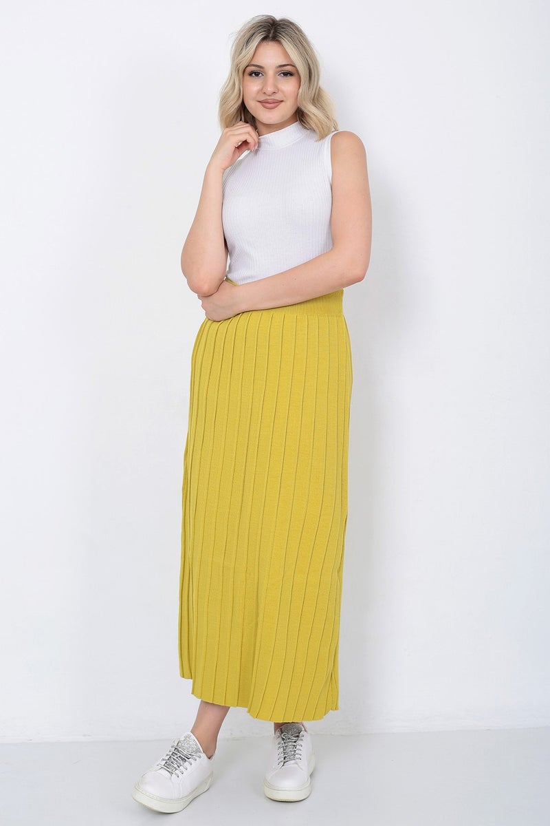 Lugmo Women's Knitwear Skirt Oversize Mustard  - Image 4
