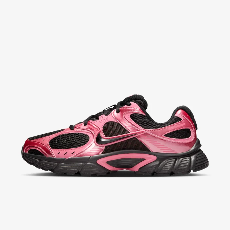 Nike Women's V5 RNR Shoes