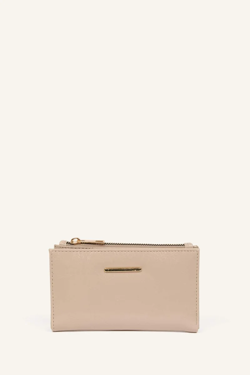 Woman Faux Leather Wallets