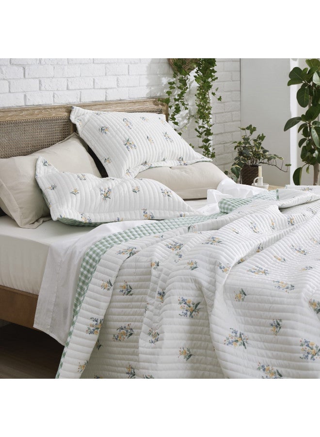 Bedsure Bedsure Floral Quilt Set Queen - Reversible Botanical Spring Flower Quilt Bedding Set, 3 Pieces Microfiber Lightweight Bedspread, Coverlet Set with 2 Pillow Shams for All Seasons (90"x96")  - Image 3