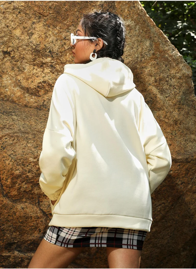 Campus Sutra Campus Sutra Women's Oversized Basic Hoodie With Kangaroo Pocket