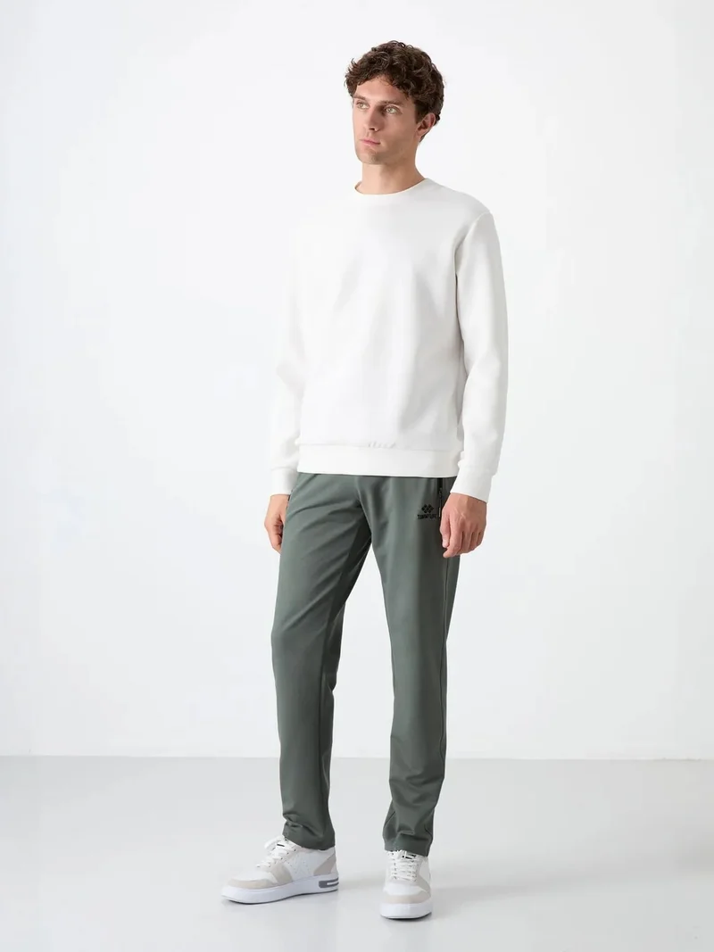 تومي لايف TOMMY Men's Regular Fit Straight-Leg Sweatpants
