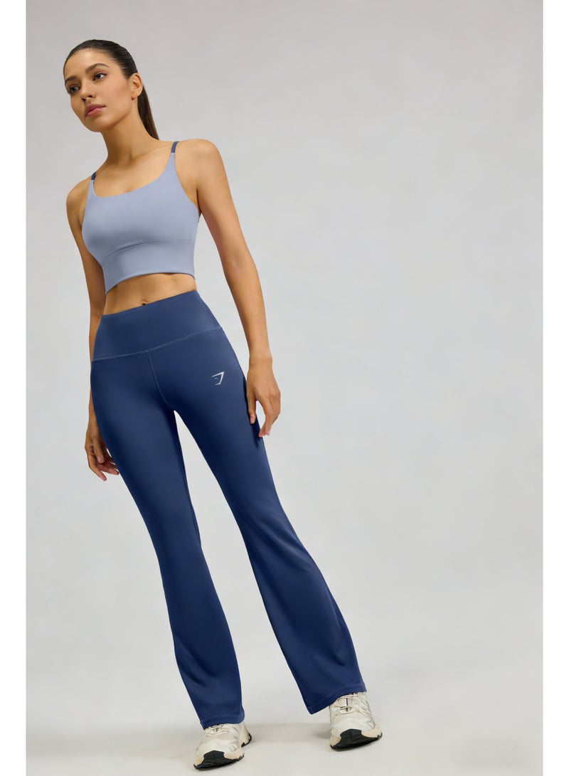 جيمشارك بنطلون رياضي Gymshark للسيّدات باللون الأزرق الداكن ضاغط بزاوية منبثقة - Image 5