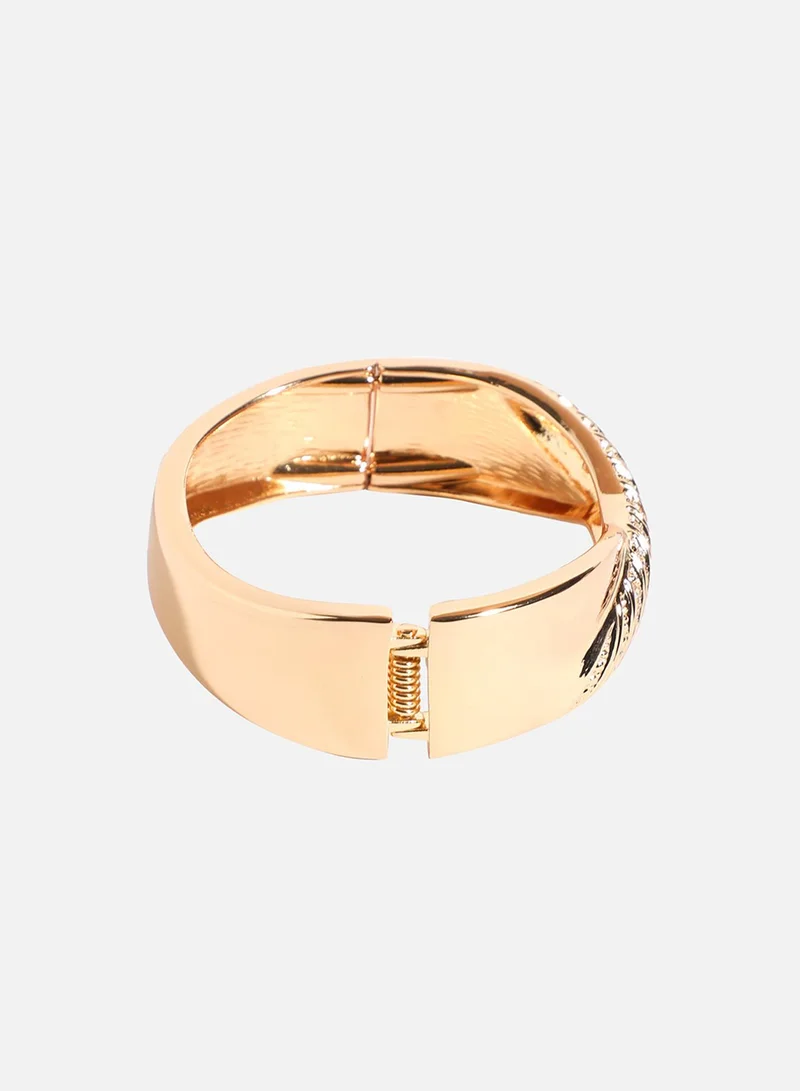 SOHI Twisted Bracelet