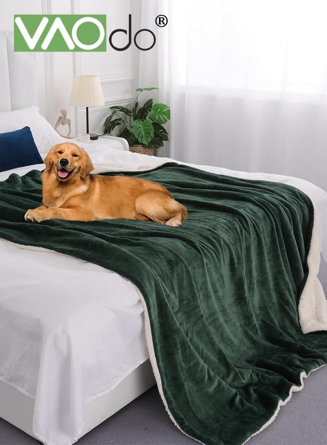 VAOdo Plush Fuzzy Blanket, Super Soft Fleece Throw Blanket Warm and Cozy Reversible Plush Suitable for Sofa Couch Office Bedroom Green 180*200cm  - Image 1