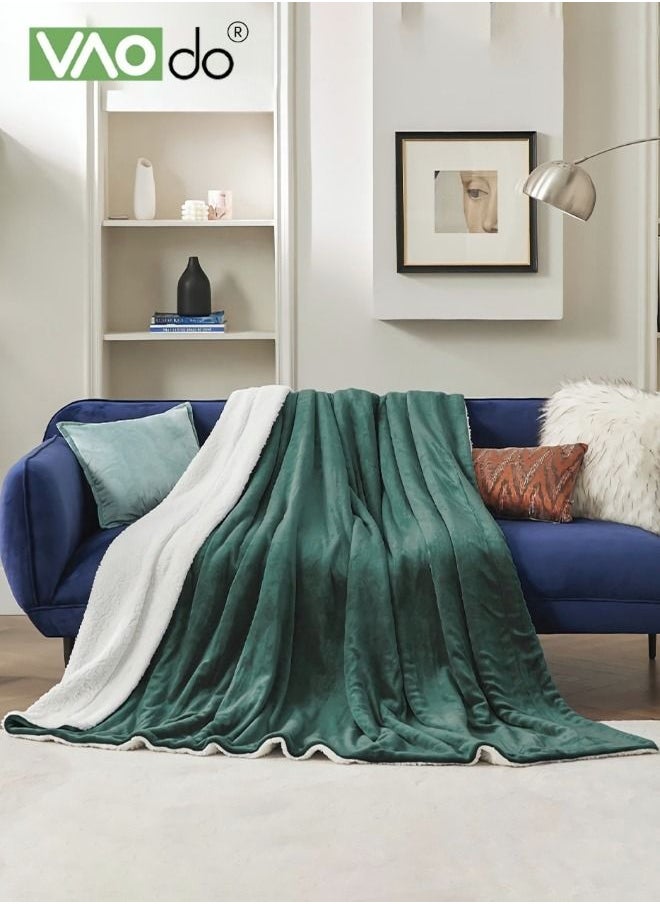 VAOdo Fleece Blanket Super Soft King Size Fleece Throw Blanket Warm And Cozy Reversible Plush Suitable For Office Bedroom Living Room Etc 180*200cm Green  - Image 3