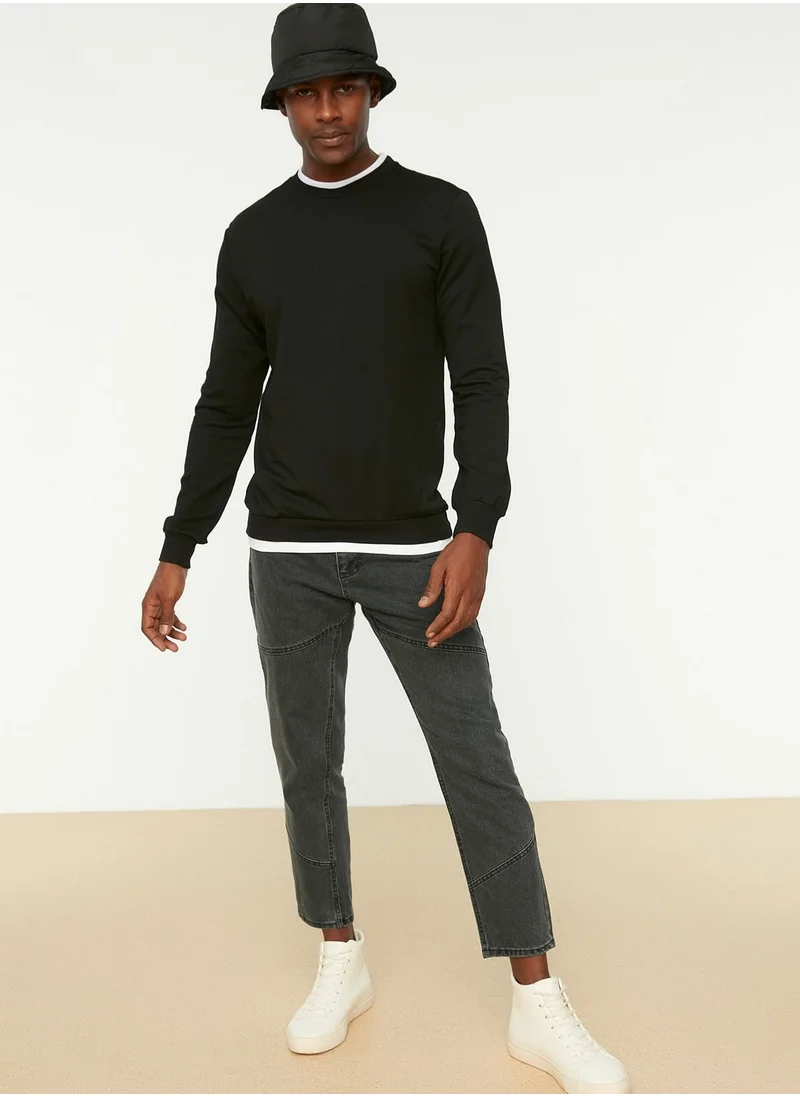 trendyol Essential Sweatshirt