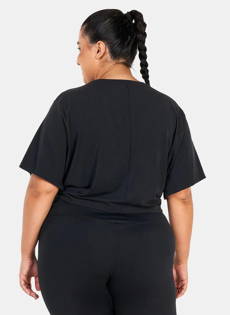 Nike Women's Dri-FIT One Luxe Twist T-Shirt (Plus Size)