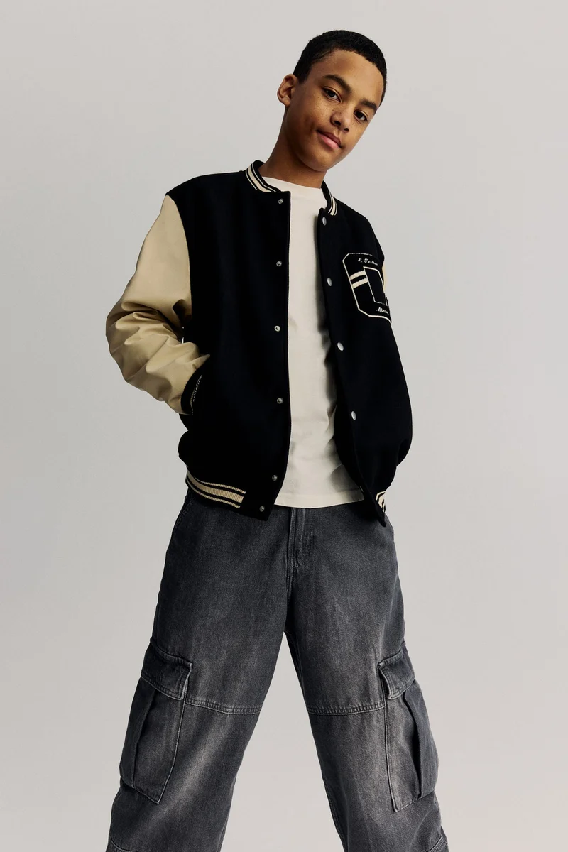 اتش اند ام جينز كارغو بقصة فضفاضة