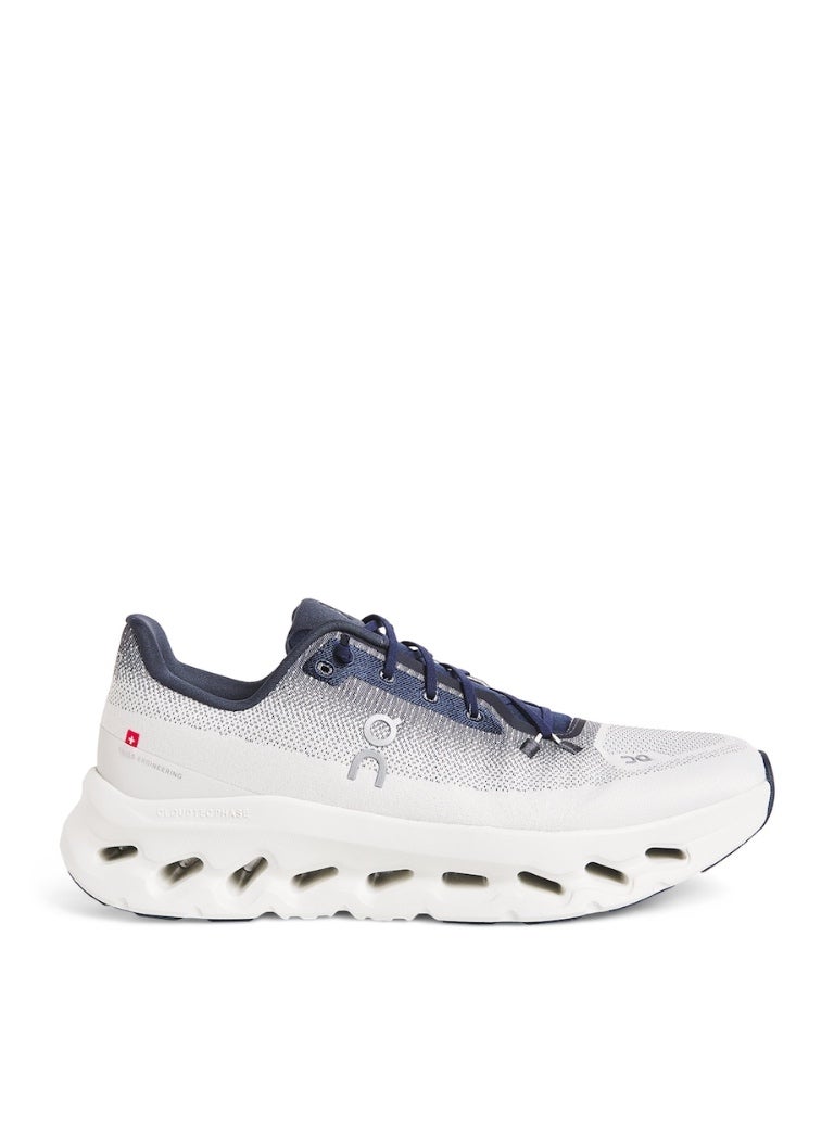 On Cloudtilt Sneaker - Image 4