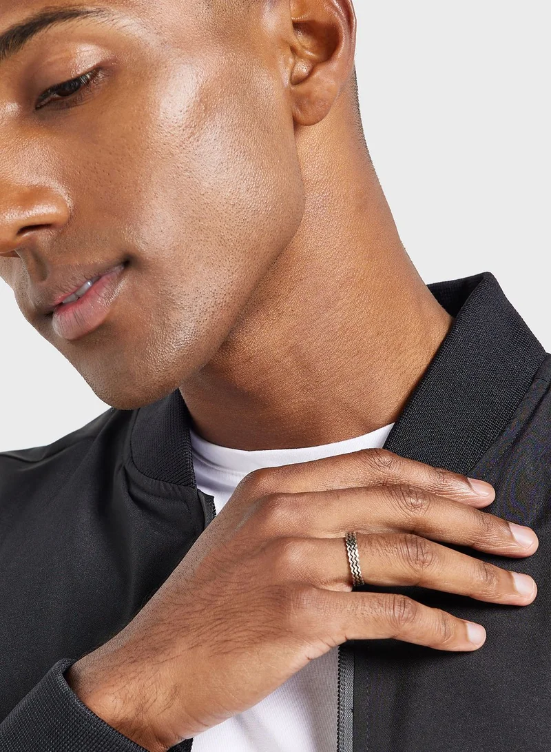 Seventy Five Zigzag Design Ring