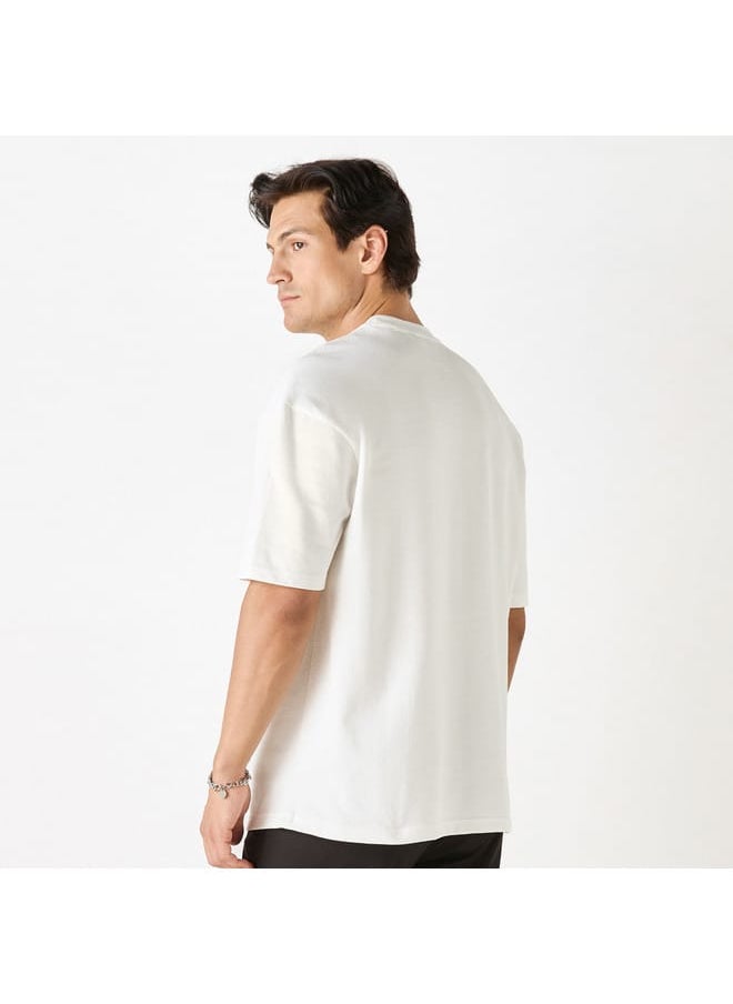 Iconic Iconic Textured T-shirt with Chest Pocket and Short Sleeves  - Image 3