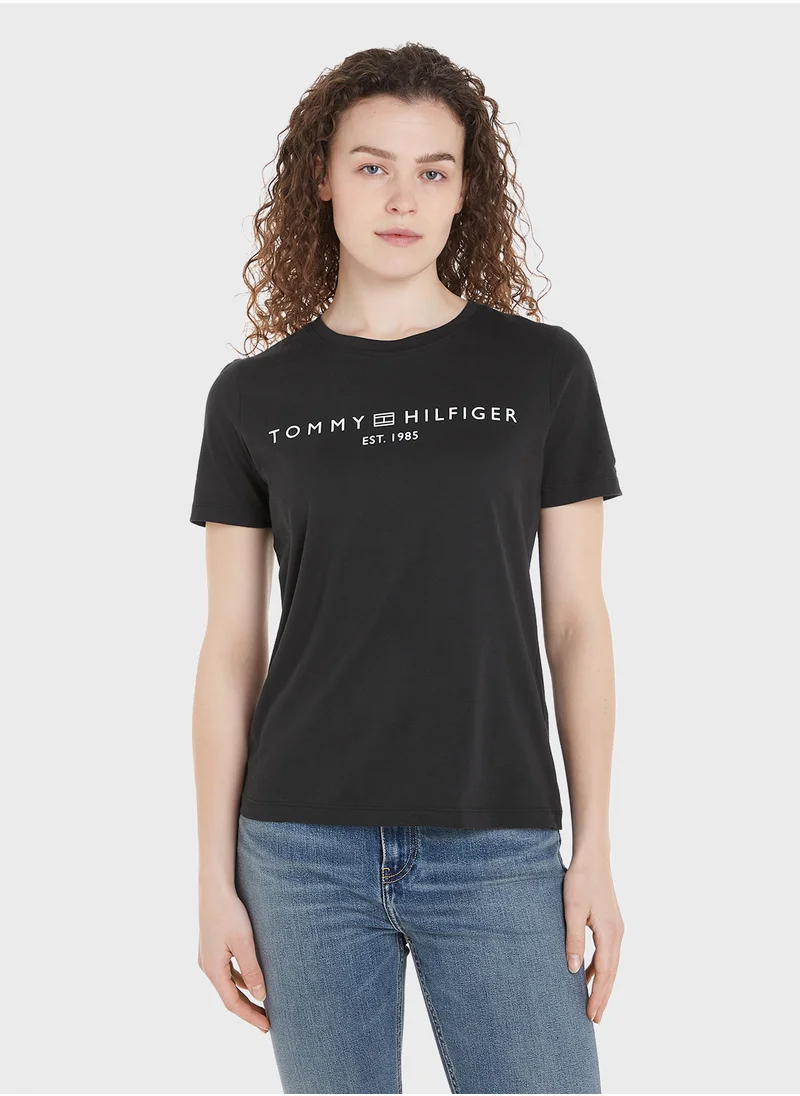 TOMMY HILFIGER Crew Neck Logo T-Shirt