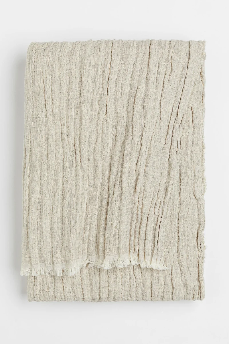 اتش اند ام بطانية من الكتان المجعد