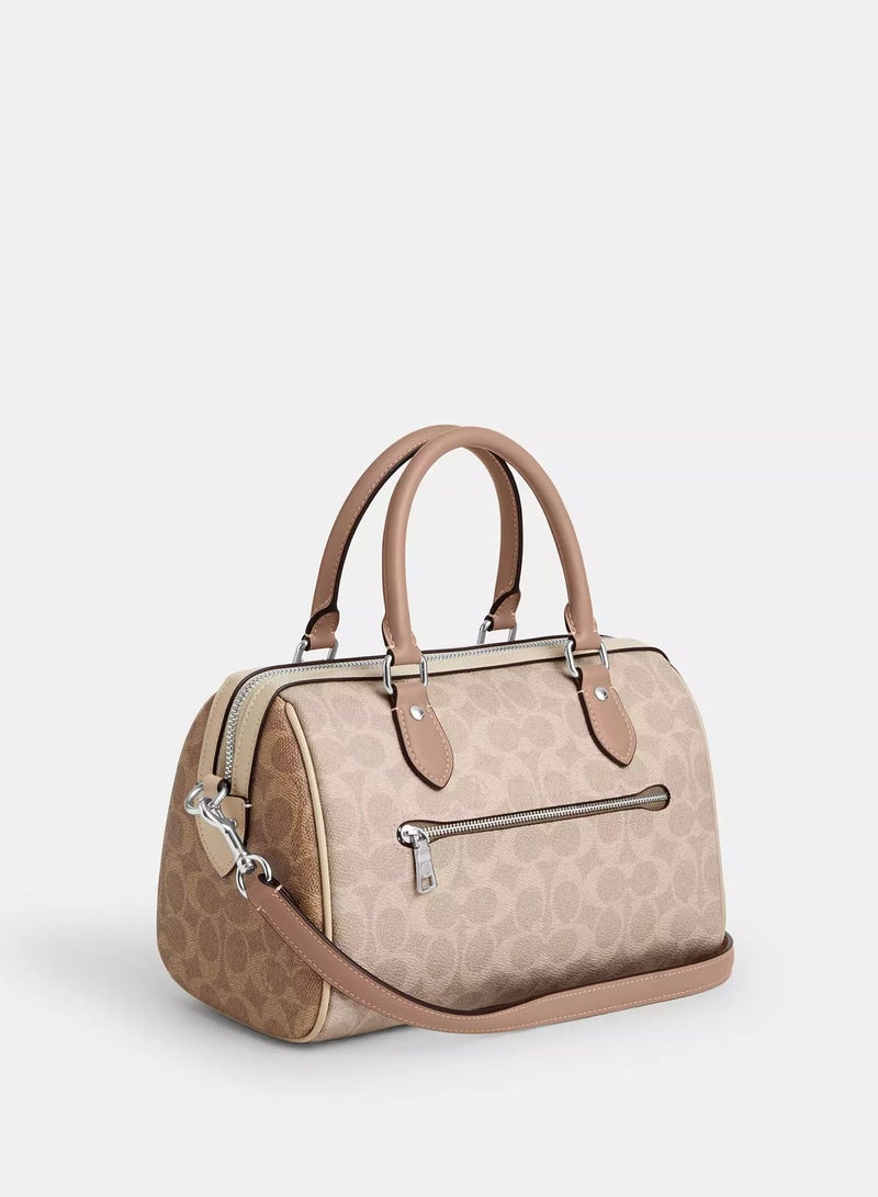 كوتش اوت ليت حقيبة كوتش روان ساتشل من قماش سيجنيتشر، حقيبة توت نسائية، حقيبة كتف نسائية، حقيبة يد نسائية، حقيبة سفر نسائية، لون بيج - Image 2