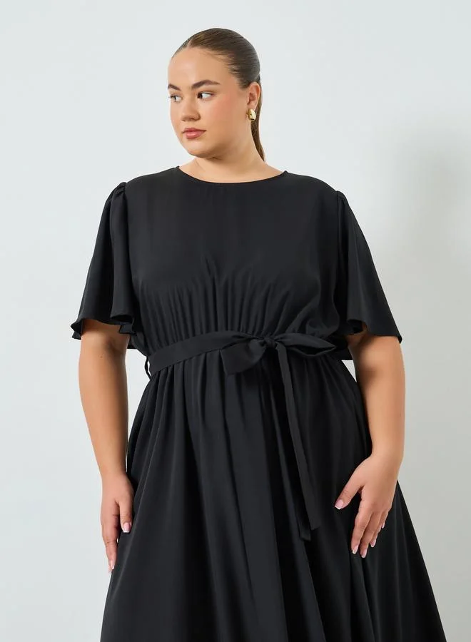 Styli Plus Size Black Pleated Maxi Dress