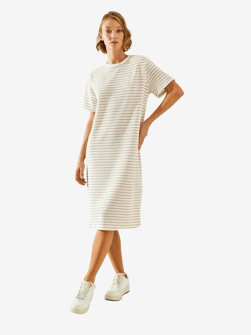 بيانكو لوتشي LUCCI Striped Crew Neck Mini Dress