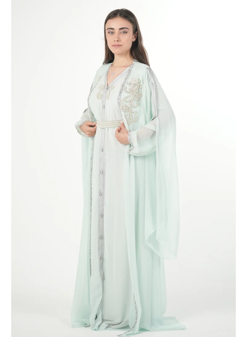 البنت الشرقية قفطان مغربي مطرز جلابية نسائية