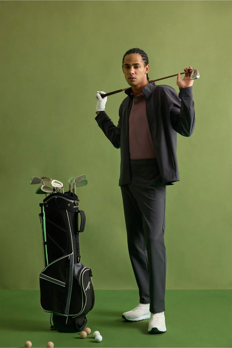 ديفاكتو Standard Fit Trousers