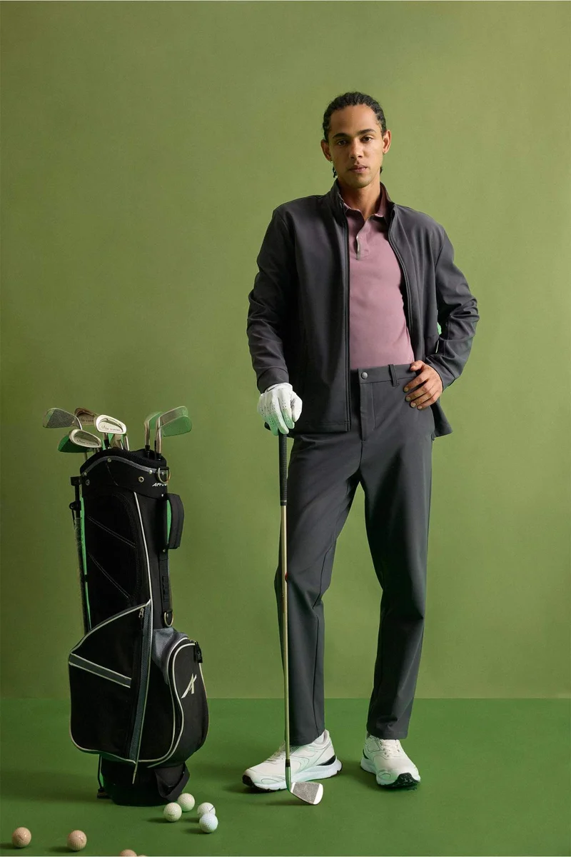 ديفاكتو Standard Fit Trousers